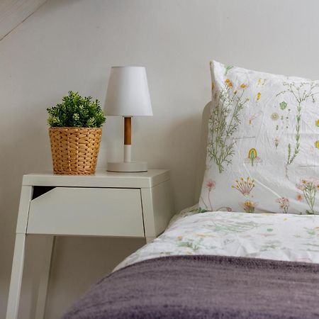 The Shoe Box Cottage With Allocated Parking Malmesbury Ngoại thất bức ảnh