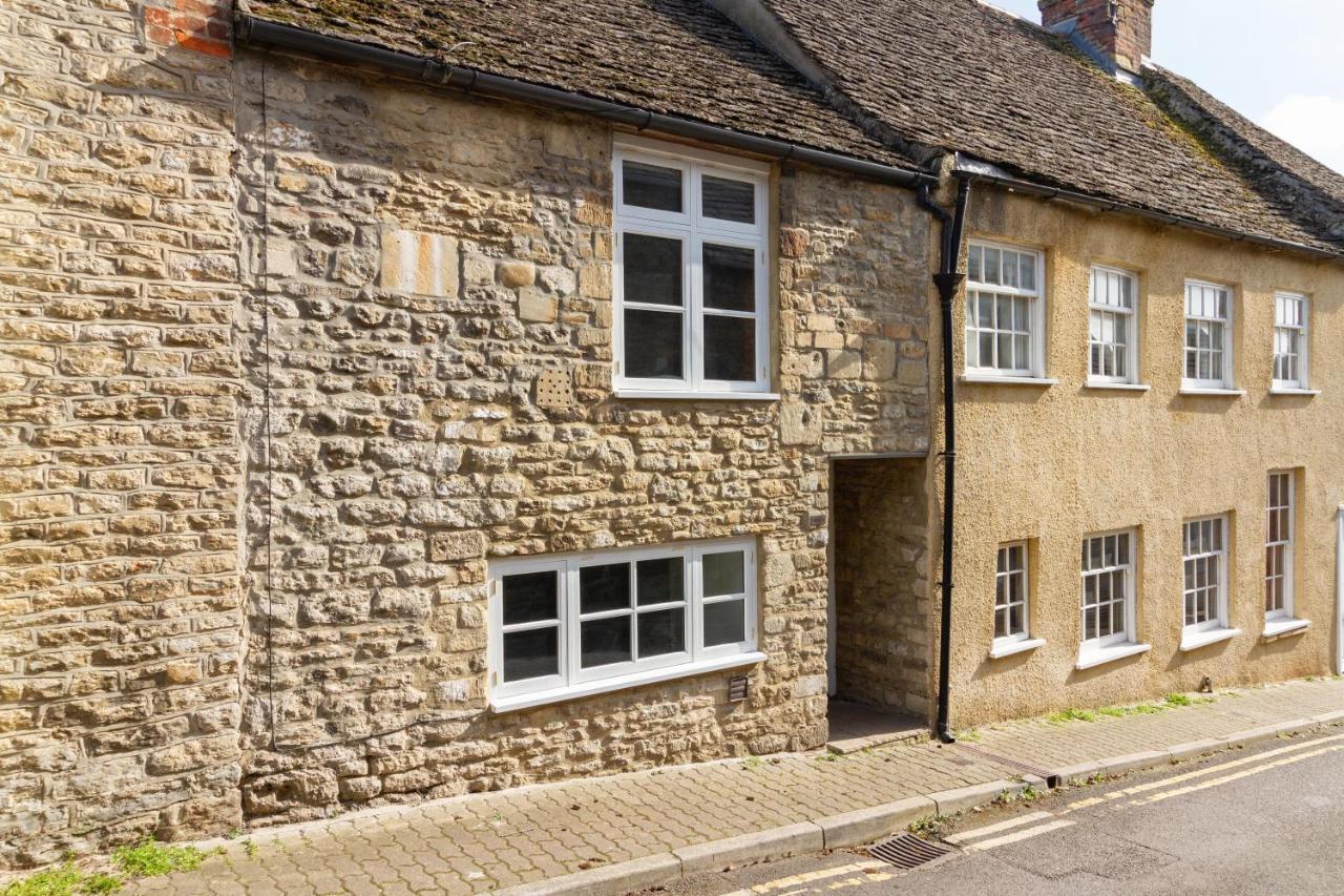 The Shoe Box Cottage With Allocated Parking Malmesbury Ngoại thất bức ảnh